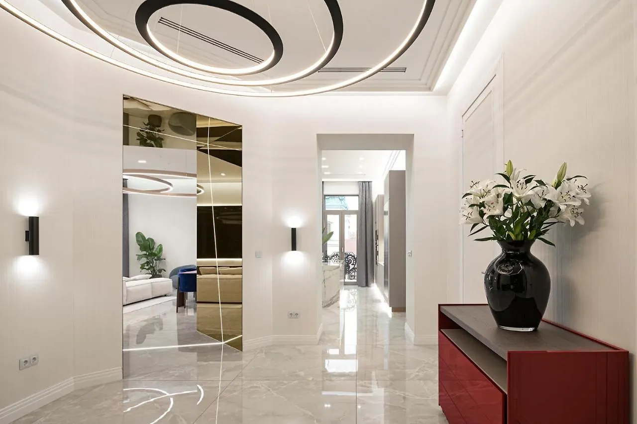 Luxury Penthouse In Downtown Apartment Budapest